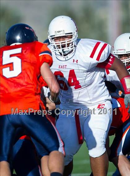Thumbnail 2 in Mountain Crest vs. East photogallery.