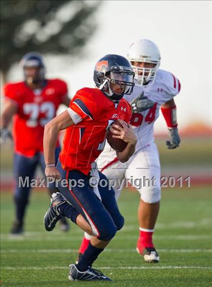 Thumbnail 1 in Mountain Crest vs. East photogallery.