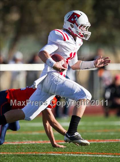 Thumbnail 2 in Mountain Crest vs. East photogallery.