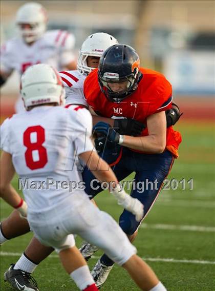 Thumbnail 2 in Mountain Crest vs. East photogallery.
