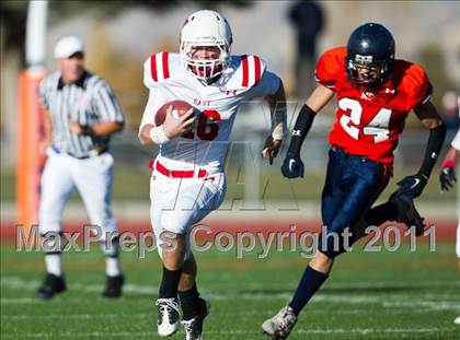 Thumbnail 2 in Mountain Crest vs. East photogallery.