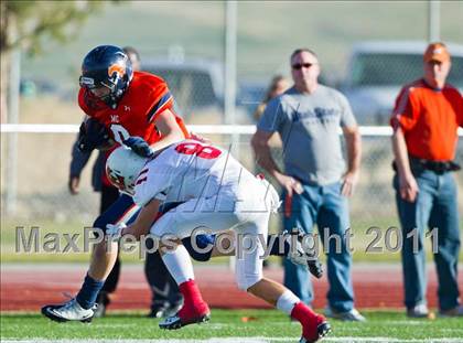 Thumbnail 2 in Mountain Crest vs. East photogallery.