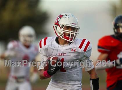 Thumbnail 2 in Mountain Crest vs. East photogallery.