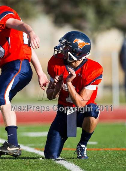 Thumbnail 2 in Mountain Crest vs. East photogallery.