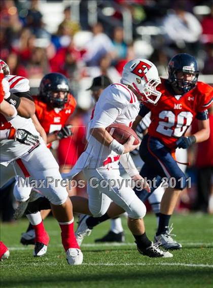 Thumbnail 3 in Mountain Crest vs. East photogallery.