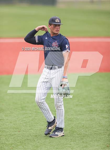 Thumbnail 2 in St. Louis Catholic vs. St. Thomas More (LHSAA Division II Select Semifinal) photogallery.