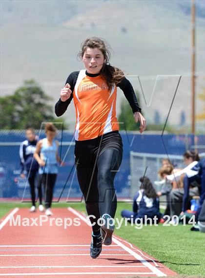 Thumbnail 3 in NIAA Northern Nevada D1 Regional Qualifying Meet photogallery.