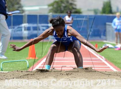 Thumbnail 2 in NIAA Northern Nevada D1 Regional Qualifying Meet photogallery.