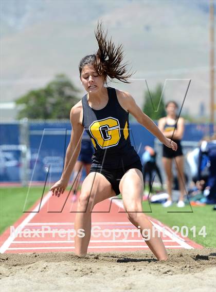Thumbnail 3 in NIAA Northern Nevada D1 Regional Qualifying Meet photogallery.