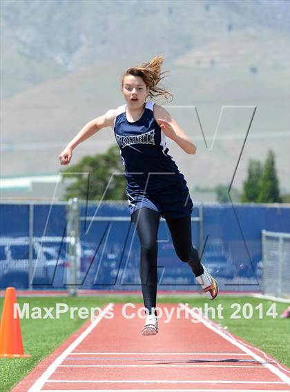 Thumbnail 3 in NIAA Northern Nevada D1 Regional Qualifying Meet photogallery.