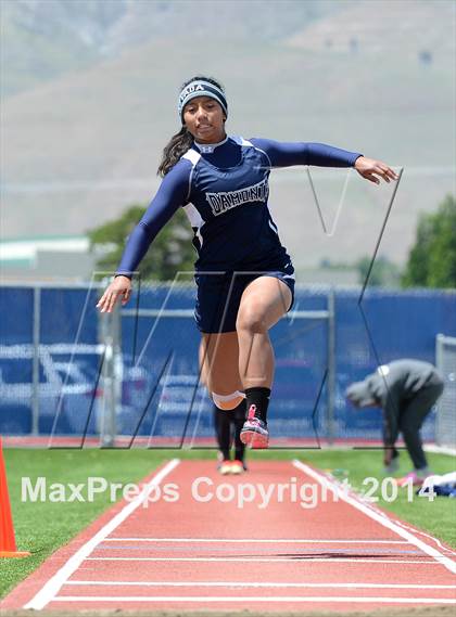 Thumbnail 1 in NIAA Northern Nevada D1 Regional Qualifying Meet photogallery.