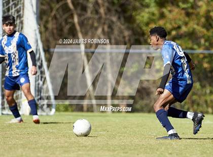 Thumbnail 2 in JV: Sandalwood vs Episcopal School of Jacksonville (ESJ Invitational) photogallery.