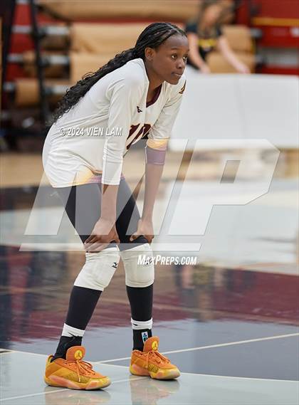 Thumbnail 2 in Las Lomas @ Northgate photogallery.