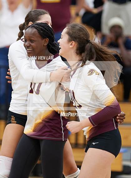 Thumbnail 2 in Las Lomas @ Northgate photogallery.