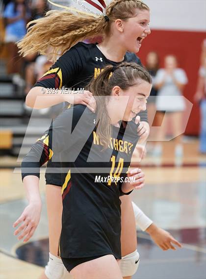 Thumbnail 1 in Las Lomas @ Northgate photogallery.