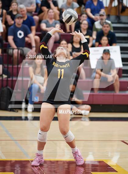 Thumbnail 2 in Las Lomas @ Northgate photogallery.