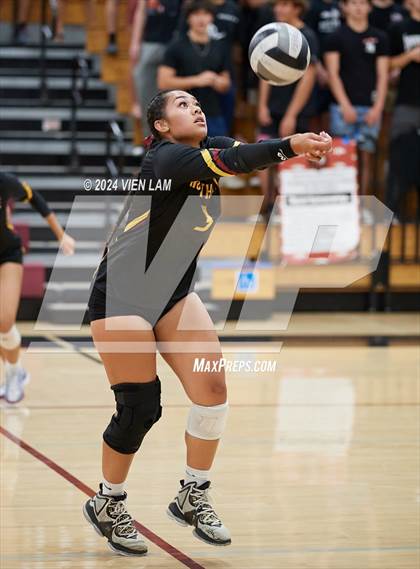 Thumbnail 2 in Las Lomas @ Northgate photogallery.