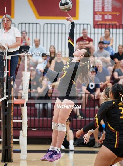 Thumbnail 2 in Las Lomas @ Northgate photogallery.