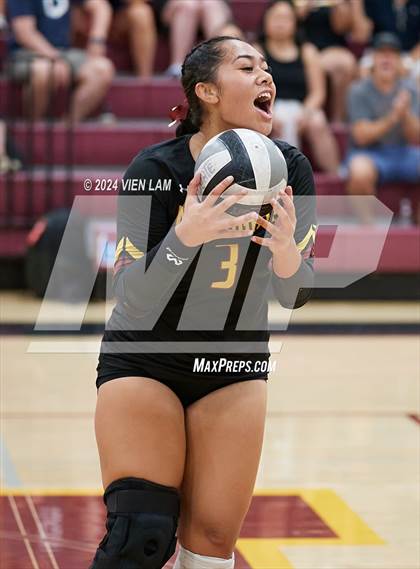 Thumbnail 3 in Las Lomas @ Northgate photogallery.