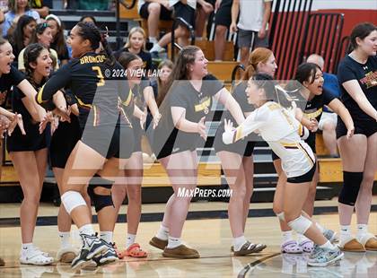 Thumbnail 2 in Las Lomas @ Northgate photogallery.