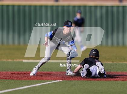 Thumbnail 3 in Noble @ Mustang photogallery.