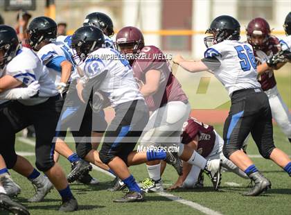 Thumbnail 1 in JV: Point Loma vs Ramona photogallery.