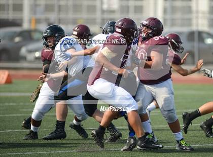 Thumbnail 2 in JV: Point Loma vs Ramona photogallery.