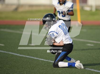 Thumbnail 2 in JV: Point Loma vs Ramona photogallery.