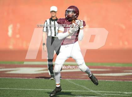 Thumbnail 3 in JV: Point Loma vs Ramona photogallery.