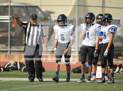 Thumbnail 3 in JV: Point Loma vs Ramona photogallery.
