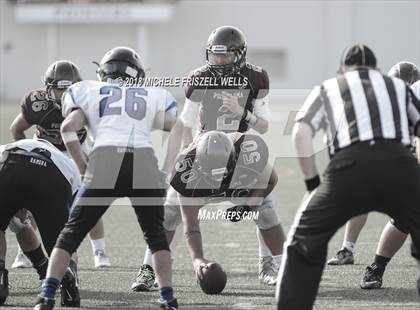 Thumbnail 2 in JV: Point Loma vs Ramona photogallery.