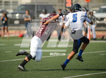 Thumbnail 1 in JV: Point Loma vs Ramona photogallery.