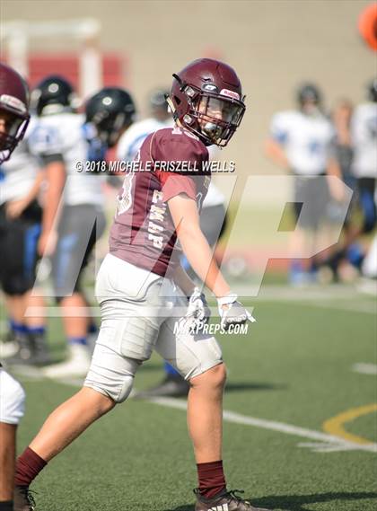 Thumbnail 2 in JV: Point Loma vs Ramona photogallery.