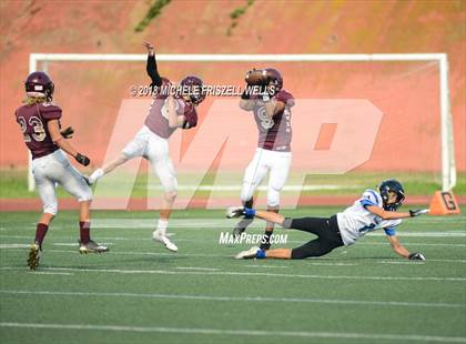 Thumbnail 1 in JV: Point Loma vs Ramona photogallery.