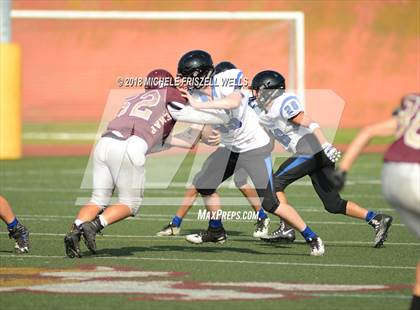 Thumbnail 1 in JV: Point Loma vs Ramona photogallery.
