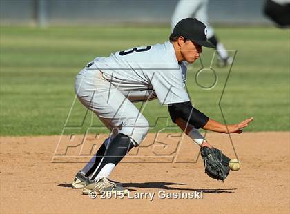 Thumbnail 3 in Golden Valley @ Valencia photogallery.