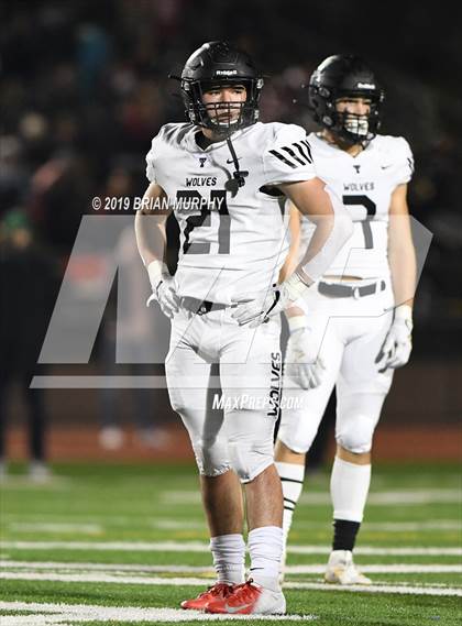 Thumbnail 3 in Tualatin @ Jesuit (OSAA 6A Quarterfinal Playoff) photogallery.