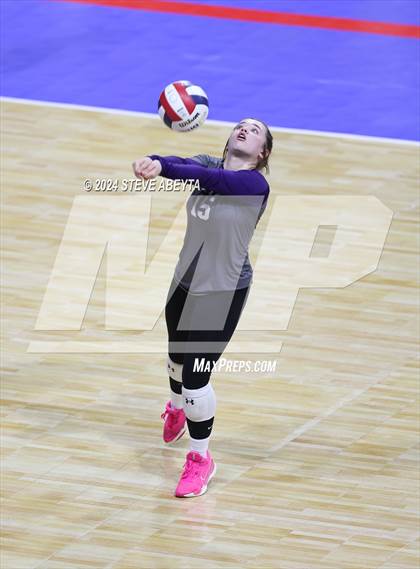 Thumbnail 1 in Rye vs. Vail Christian (CHSAA 2A 1st Round) photogallery.