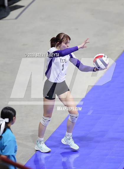 Thumbnail 1 in Rye vs. Vail Christian (CHSAA 2A 1st Round) photogallery.