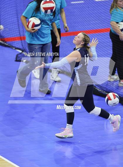 Thumbnail 1 in Rye vs. Vail Christian (CHSAA 2A 1st Round) photogallery.