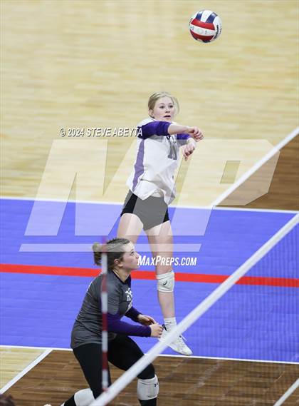 Thumbnail 1 in Rye vs. Vail Christian (CHSAA 2A 1st Round) photogallery.