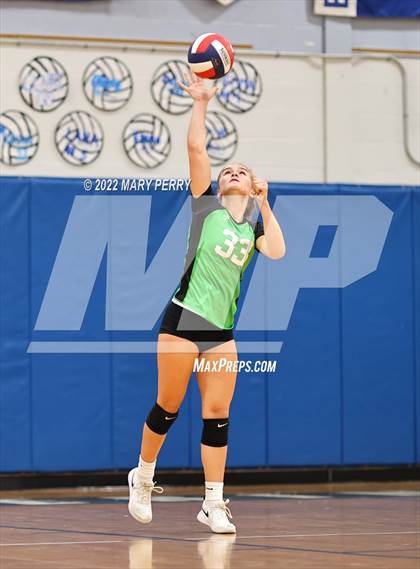 Thumbnail 3 in Riverside vs Lincoln photogallery.