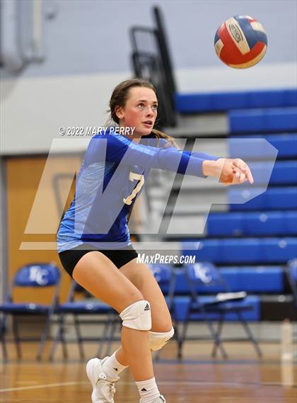 Thumbnail 2 in Riverside vs Lincoln photogallery.
