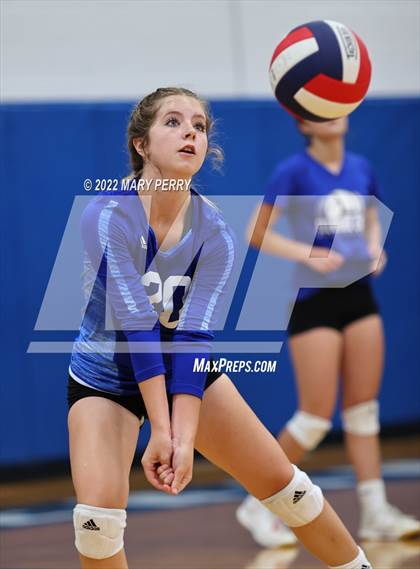 Thumbnail 1 in Riverside vs Lincoln photogallery.
