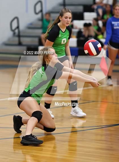 Thumbnail 2 in Riverside vs Lincoln photogallery.