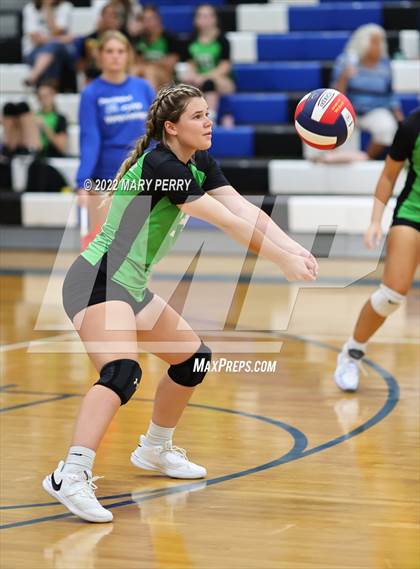 Thumbnail 3 in Riverside vs Lincoln photogallery.