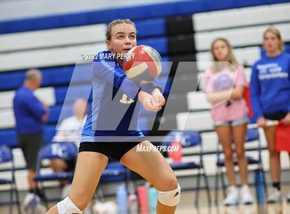 Thumbnail 2 in Riverside vs Lincoln photogallery.