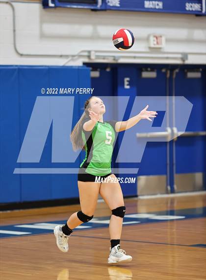 Thumbnail 3 in Riverside vs Lincoln photogallery.