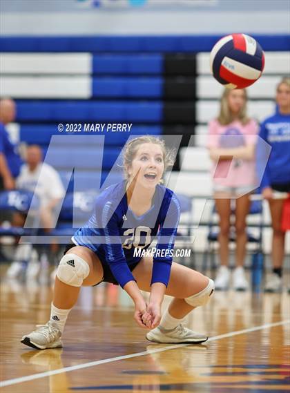 Thumbnail 1 in Riverside vs Lincoln photogallery.