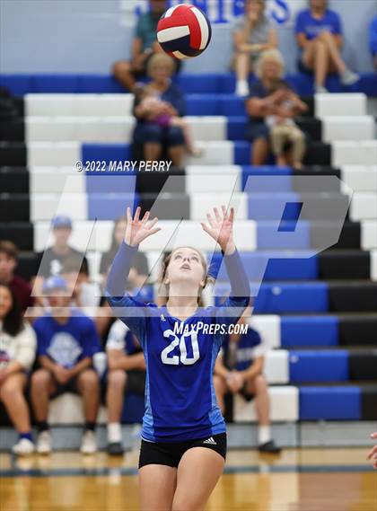 Thumbnail 1 in Riverside vs Lincoln photogallery.